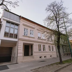 Ankavi Szálloda
